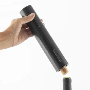 Saca-Rolhas Elétrico – Design Elegante e Moderno, Fácil de Usar, Abre Garrafas de Vinho em Segundos, Funciona a Pilhas (4x AA, não incluídas), Medidas: 4.8×23.7 cm, Ideal para Cozinha e Presentear Amantes de Vinho